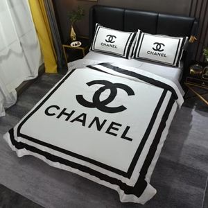 4 pc bedding set new stunning